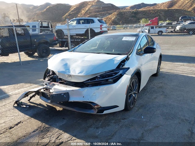 JTDACAAU8R3016249 Toyota Prius Limited