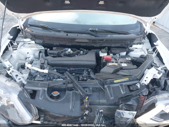 Nissan ROGUE SV 2018 JN8AT2MV4JW329395 Image 10