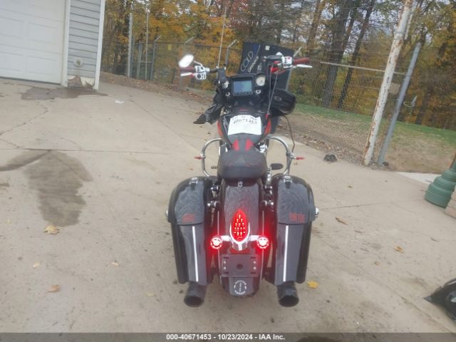 2017 INDIAN MOTORCYCLE CO. CHIEFTAIN 56KTCNAAXH3353925 Photo 5