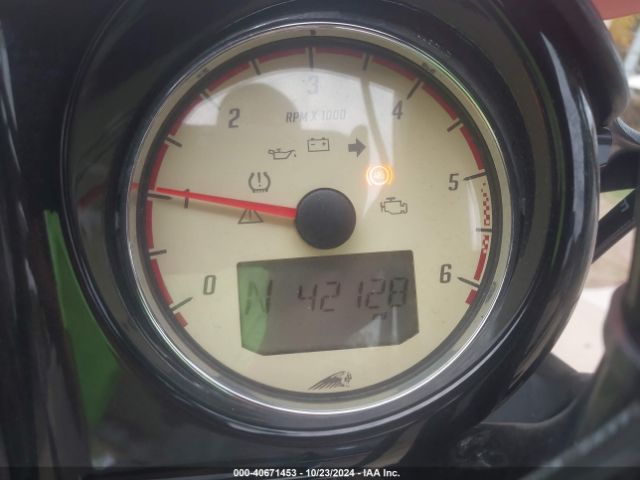 2017 INDIAN MOTORCYCLE CO. CHIEFTAIN 56KTCNAAXH3353925 Photo 6