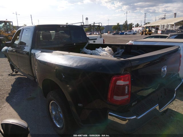 40671456 :رقم المزاد ، 3C63RRGL0RG295303 vin ، 2024 Ram 3500 Tradesman  4x4 8' Box مزاد بيع