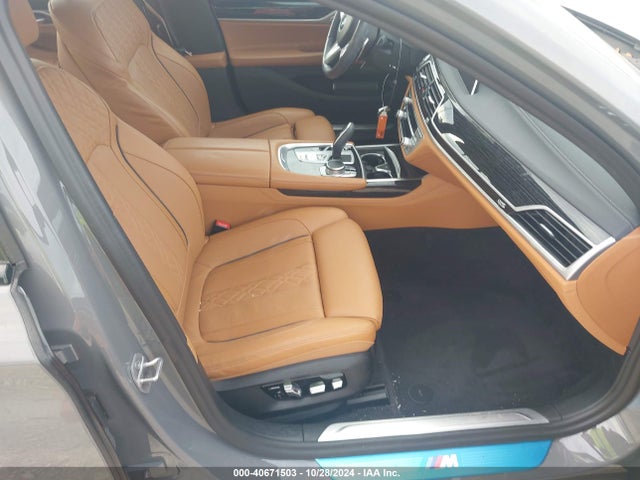 WBA7T4C02NCK43028 BMW 740 I Xdrive