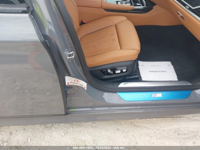 WBA7T4C02NCK43028 BMW 740 I Xdrive