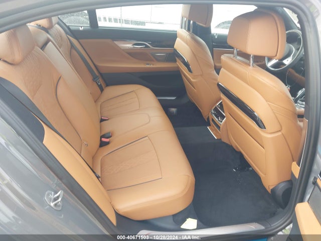 WBA7T4C02NCK43028 BMW 740 I Xdrive