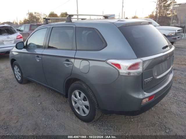 2014 MITSUBISHI OUTLANDER JA4AD2A37EZ014018 Photo 2