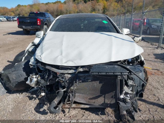 WDDSJ4GB8FN208469 Mercedes-Benz CLA 250 4MATIC