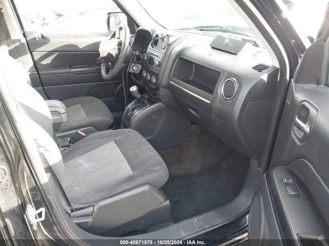 1C4NJRBB7HD122056 Jeep Patriot Sport 4x4