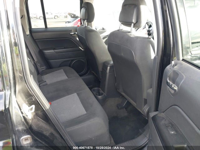 1C4NJRBB7HD122056 Jeep Patriot Sport 4x4