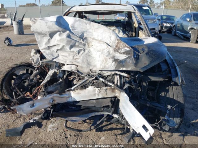 WBA2J1C54JVD09638 BMW 230I