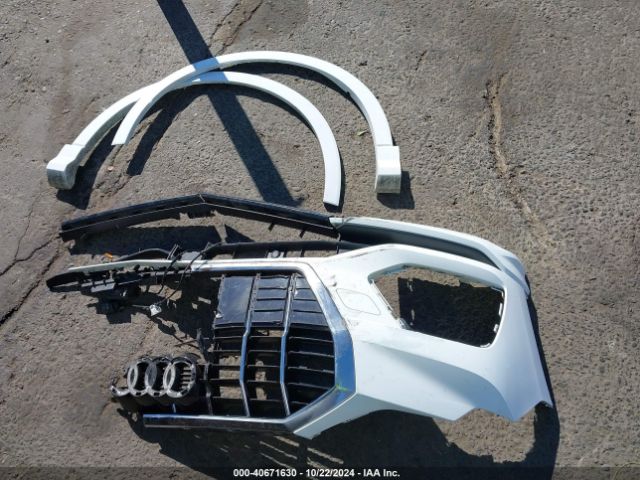 WA1AECF34K1075235 Audi Q3 2.0t Premium