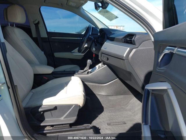 WA1AECF34K1075235 Audi Q3 2.0t Premium