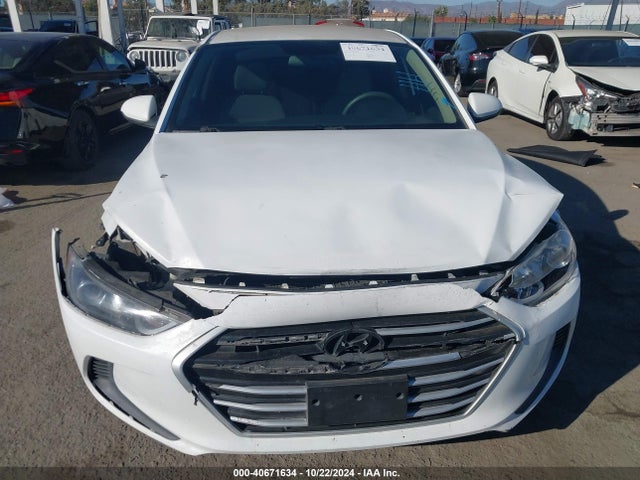 Hyundai ELANTRA SE 2017 5NPD84LF7HH031830 Image 12