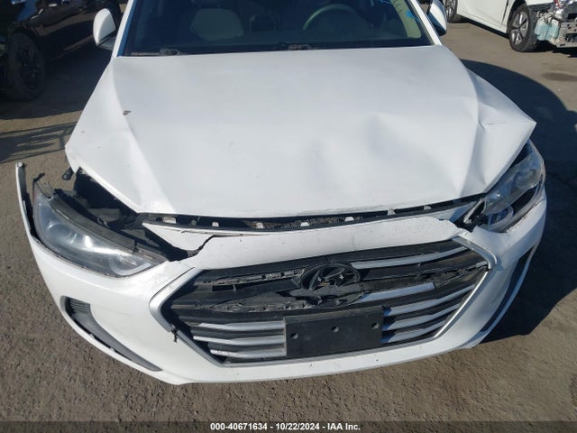Hyundai ELANTRA SE 2017 5NPD84LF7HH031830 Image 6