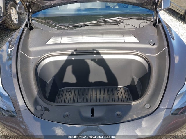 2024 TESLA MODEL Y 7SAYGDEE3RF178562 Photo 9