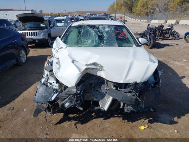 5NPE24AF0JH602282 Hyundai SONATA SE