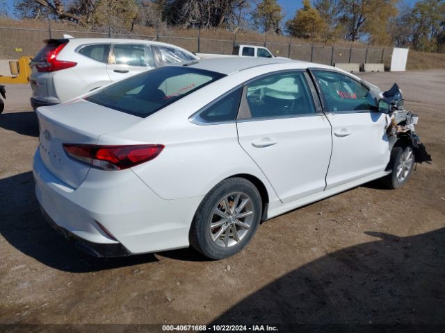 5NPE24AF0JH602282 Hyundai SONATA SE