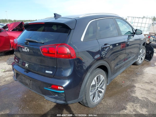 KNDCC3LGXN5117786 KIA Niro Ev Ex