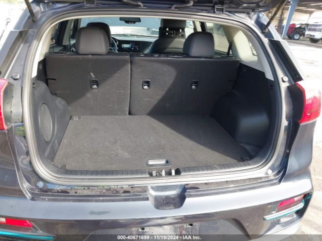 KNDCC3LGXN5117786 KIA Niro Ev Ex