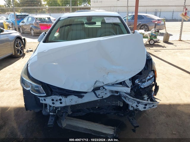 Chevrolet Cruze Ls Auto 2017 3G1BC5SM0HS561390 Image 13