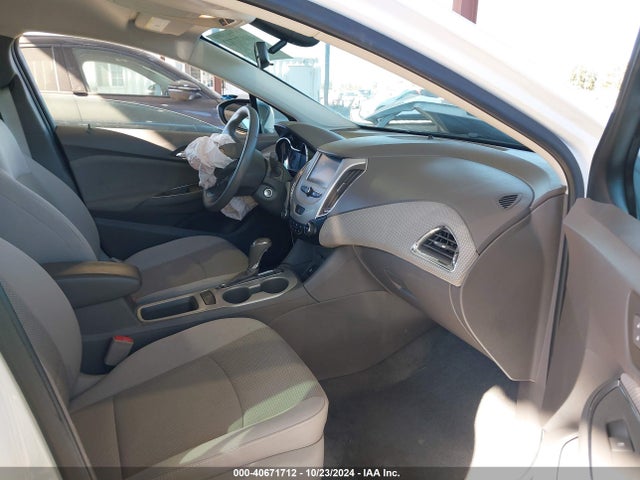 Chevrolet Cruze Ls Auto 2017 3G1BC5SM0HS561390 Image 5