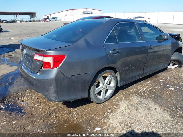 Toyota CAMRY SE 2014 4T1BF1FK1EU818127 Image 4
