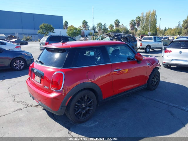 2018 MINI HARDTOP WMWXP5C52J3C65632 Photo 3