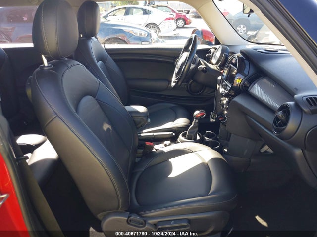 2018 MINI HARDTOP WMWXP5C52J3C65632 Photo 4