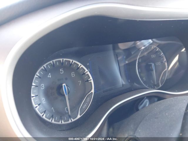 2C4RC1FG6KR575737 Chrysler Pacifica Touring Plus