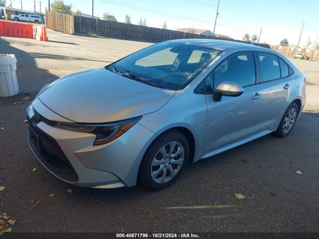 Toyota COROLLA LE 2021 5YFEPMAE8MP183923 Image 2
