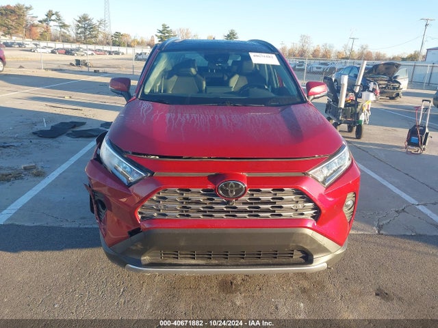 Toyota Rav4 Limited 2021 JTMN1RFV9MD069407 Image 13