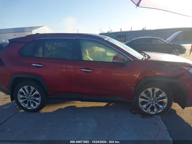 Toyota Rav4 Limited 2021 JTMN1RFV9MD069407 Image 14