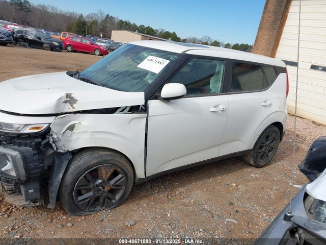 KIA SOUL EX 2021 KNDJ33AU2M7755999 Image 14