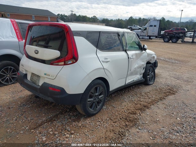 KIA SOUL EX 2021 KNDJ33AU2M7755999 Image 4