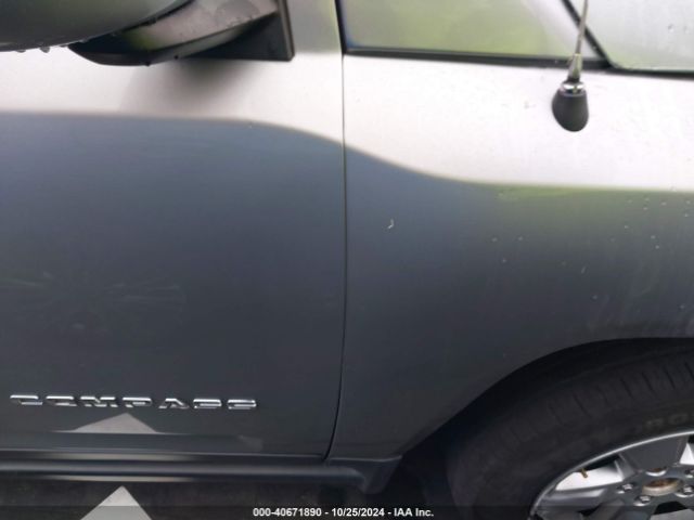 1C4NJCEA7FD158262 Jeep Compass Latitude