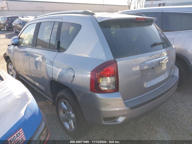 1C4NJCEA7FD158262 Jeep Compass Latitude