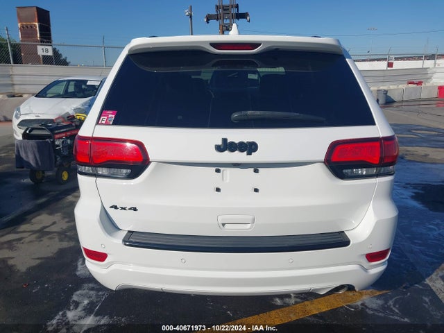 1C4RJFAG3JC442015 Jeep Grand Cherokee Altitude 4x4