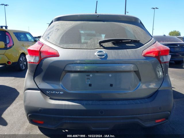 3N1CP5CU1JL519361 Nissan KICKS S