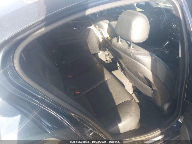 WBA5B1C52ED478138 BMW 535i