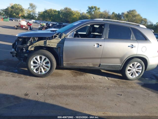 5XYKU4A71EG513713 KIA Sorento Ex V6