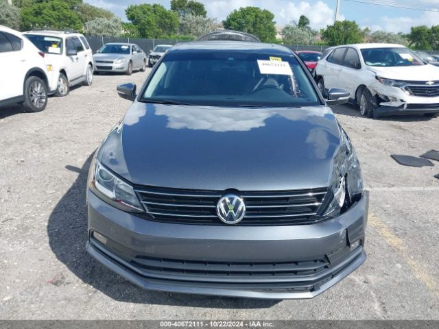 3VWL07AJ1GM327587 Volkswagen Jetta 1.8t Sel