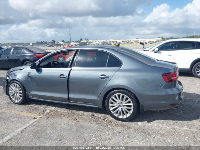 3VWL07AJ1GM327587 Volkswagen Jetta 1.8t Sel