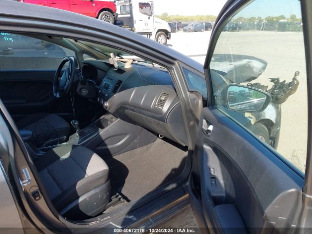 KNAFX5A88F5371617 KIA FORTE EX
