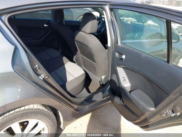 KNAFX5A88F5371617 KIA FORTE EX