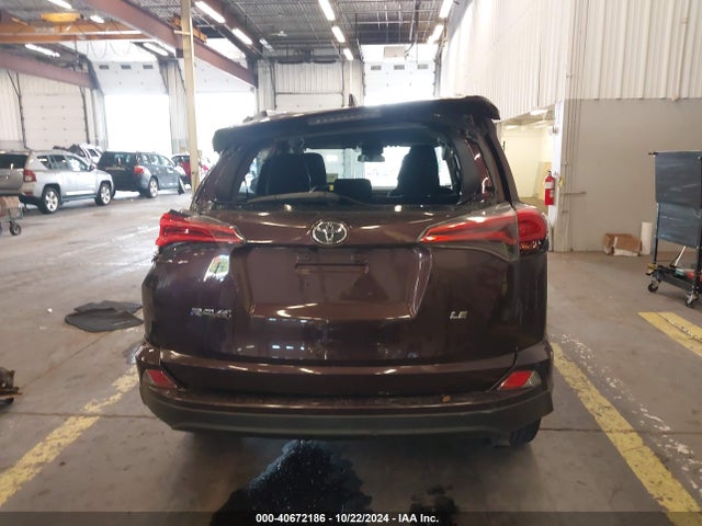 Toyota RAV4 LE 2017 2T3ZFREVXHW372113 Image 17