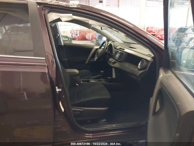 Toyota RAV4 LE 2017 2T3ZFREVXHW372113 Image 5