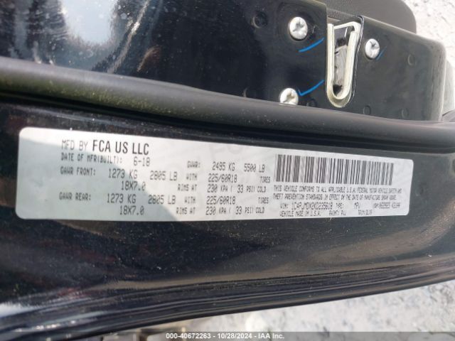 1C4PJMDX2KD235618 Jeep Cherokee Limited 4x4