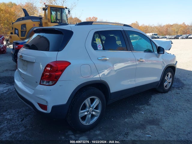 Chevrolet Trax Lt 2018 KL7CJLSB6JB598835 Image 4