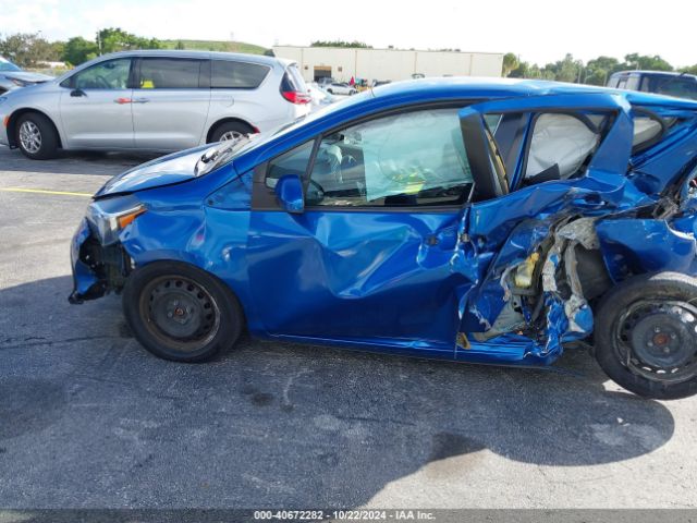 VNKKTUD31HA078666 Toyota YARIS L