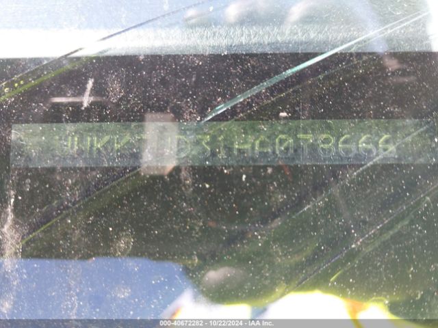 VNKKTUD31HA078666 Toyota YARIS L