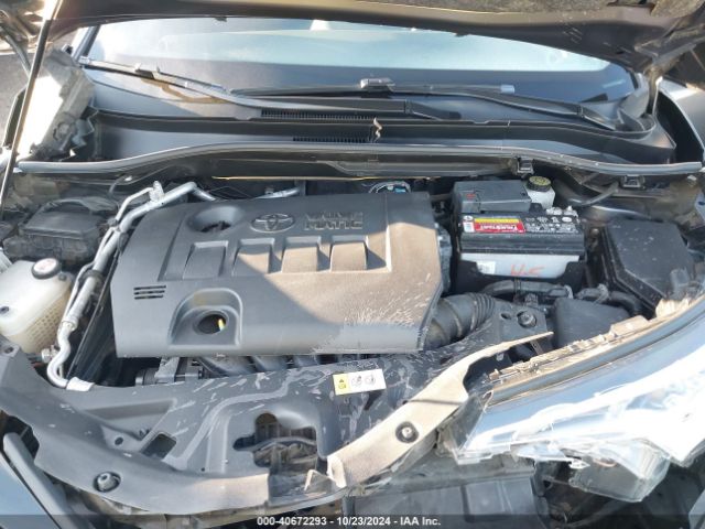 JTNKHMBX9K1061035 Toyota C-HR XLE